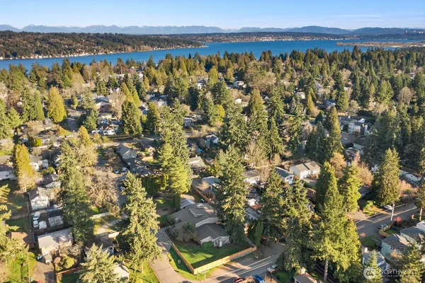 $1,350,000 | 3601 Northeast 123rd Street, Seattle, WA 98125