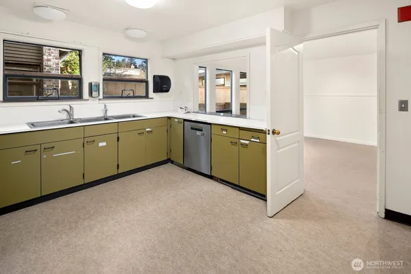 $1,350,000 | 3601 Northeast 123rd Street, Seattle, WA 98125