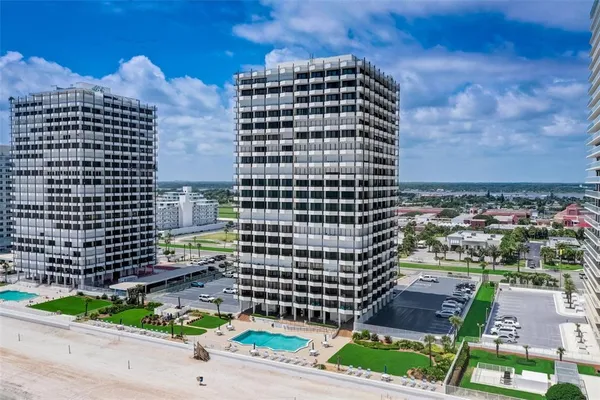 $389,500 | 2900 North Atlantic Avenue, Unit 1603, Daytona Beach, FL 32118