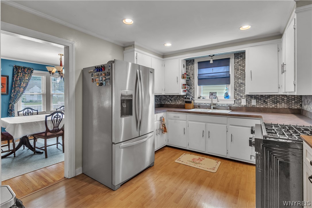 782 Beach Road Cheektowaga, NY 14225 - Photo 10 of 45