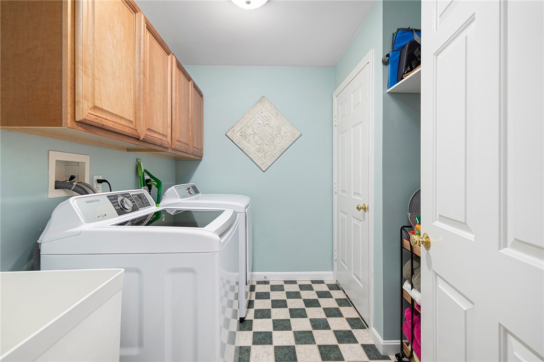 46 Ocean Ridge Drive Charlestown, RI 02813 - Photo 17 of 50 Laundry Room