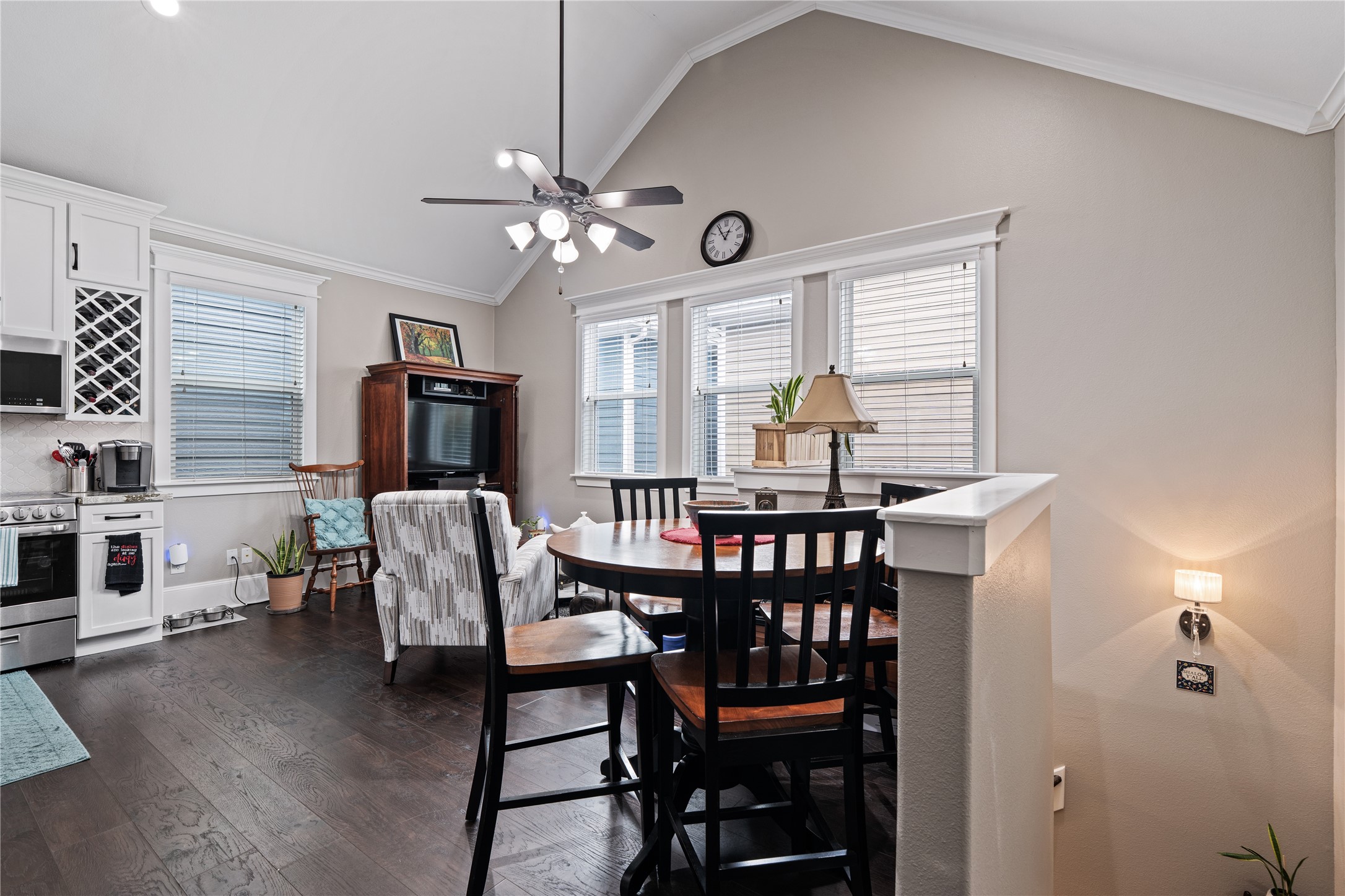 422 West 26th Street Houston, TX 77008 - Photo 35 of 39 The rare 567 SF detached garage apartment is a bright, vaulted sanctuary featuring luxury vinyl flooring and a brand-new furnace and AC system (2024).