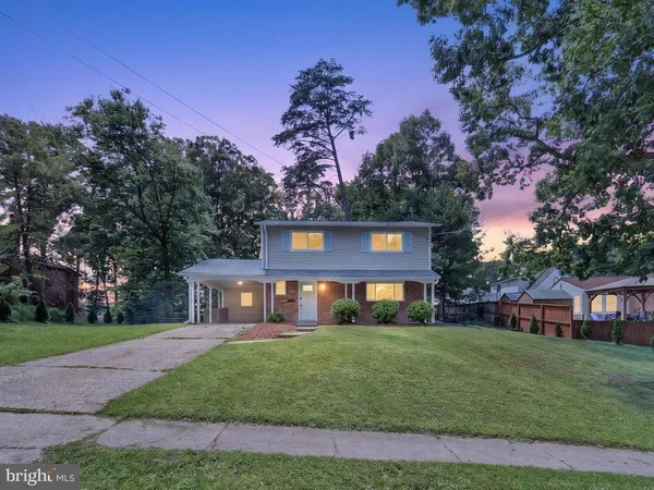 $869,000 | 5502 Kings Park Drive, Springfield, VA 22151