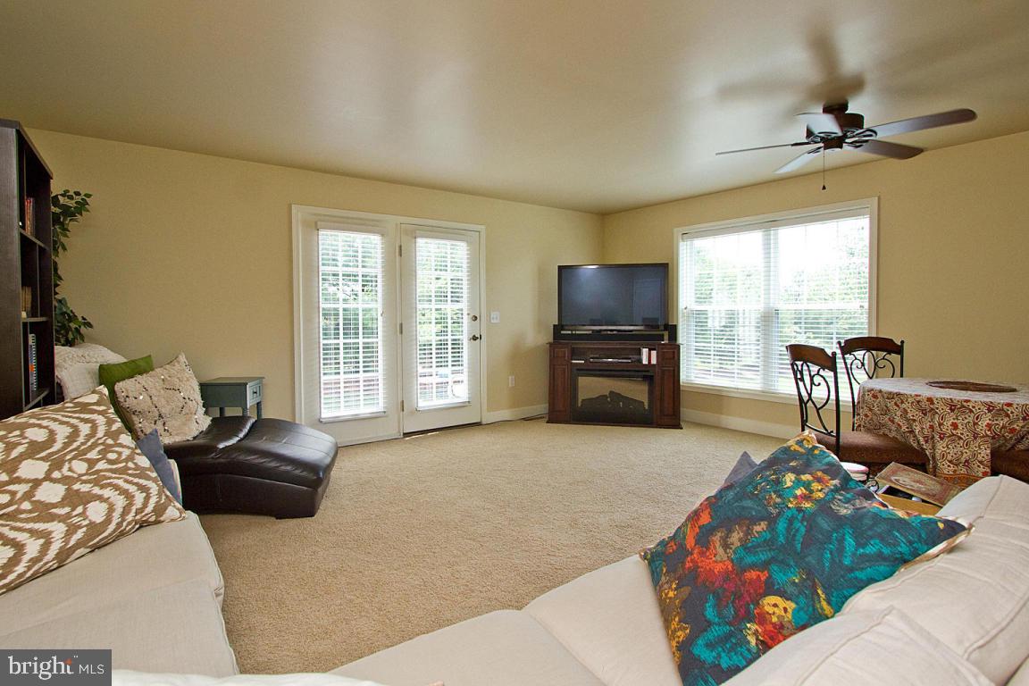48 Harvest Road, Unit 15 Lancaster, PA 17602 - Photo 15 of 36 Gallery Image 15
