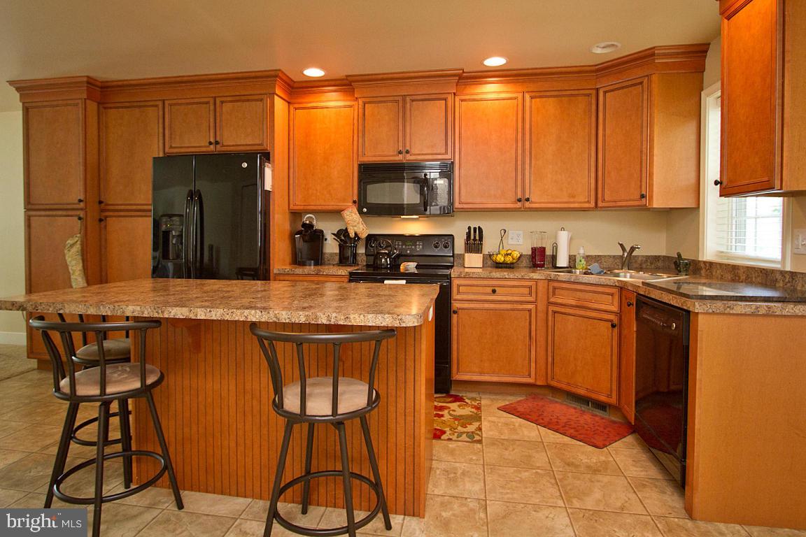 48 Harvest Road, Unit 15 Lancaster, PA 17602 - Photo 9 of 36 Gallery Image 9