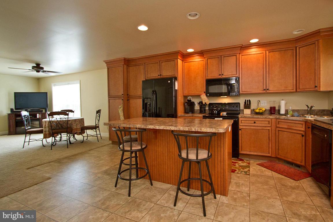 48 Harvest Road, Unit 15 Lancaster, PA 17602 - Photo 10 of 36 Gallery Image 10