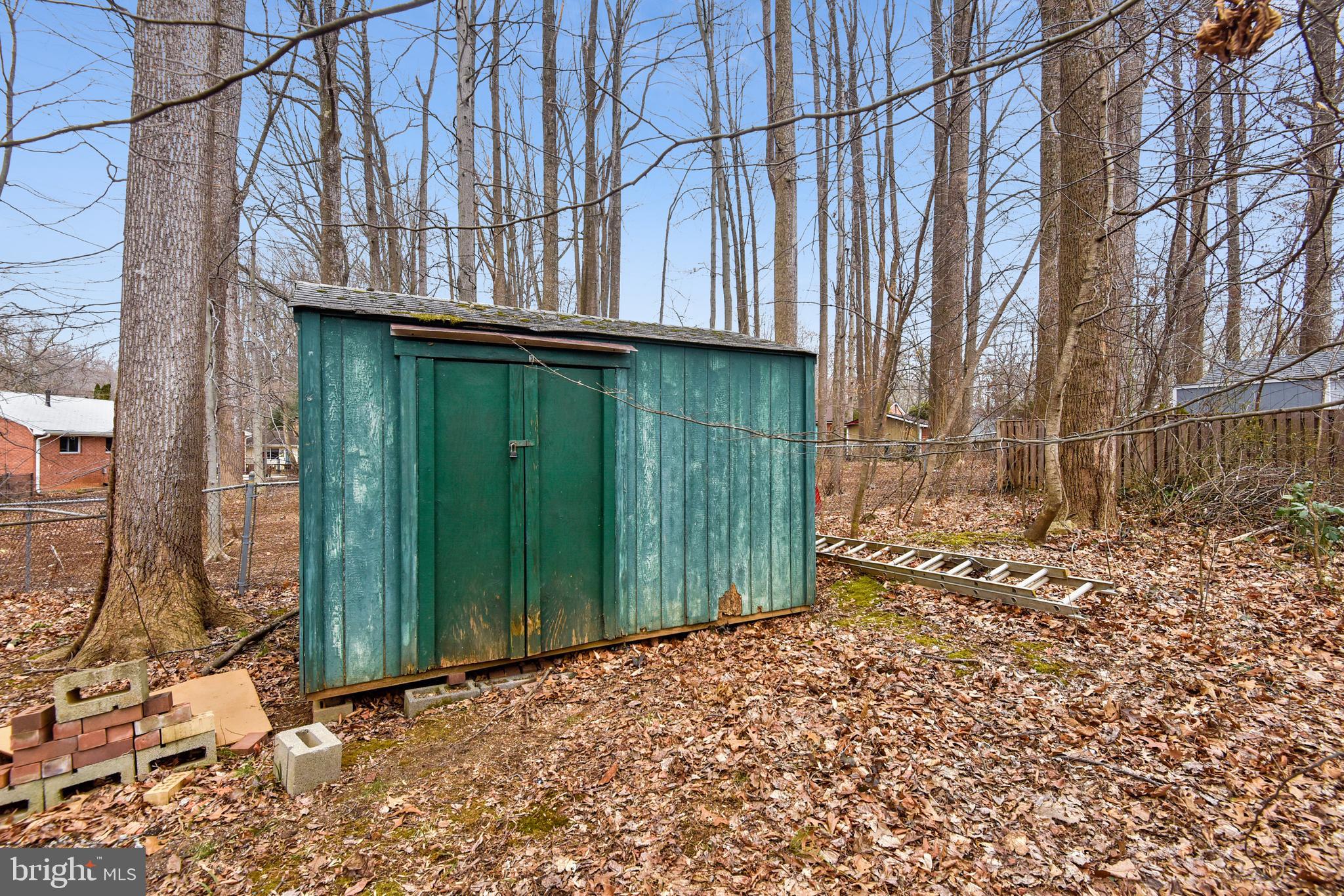 7708 Heming Place Springfield, VA 22151 - Photo 46 of 64 Shed/Backyard