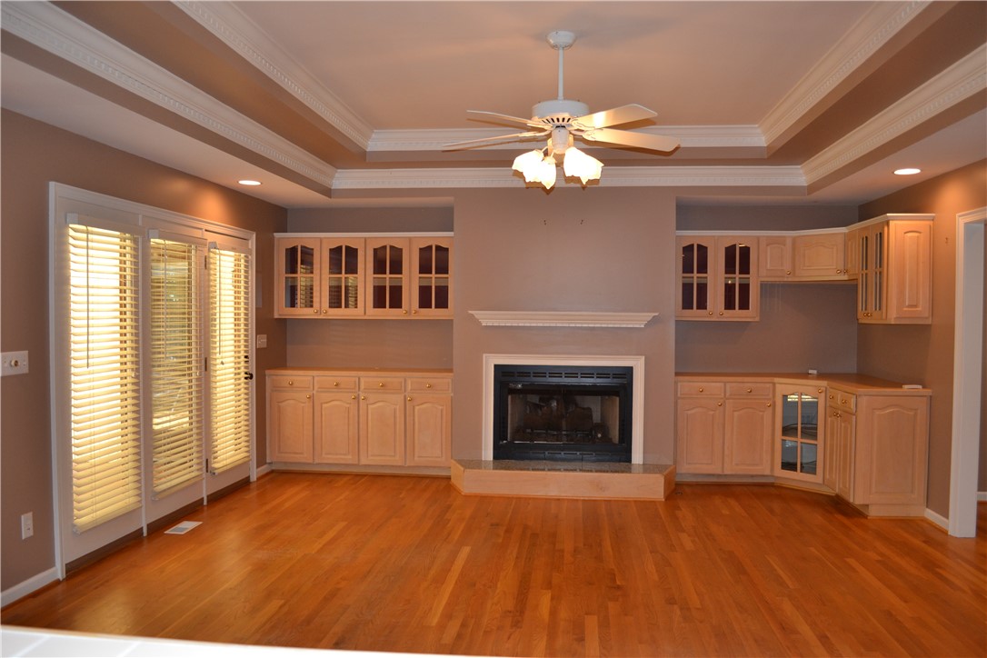 103 Kilsprings Road Anderson, SC 29621 - Photo 3 of 46 Double trey ceiling. Open to kitchen. Surround sou