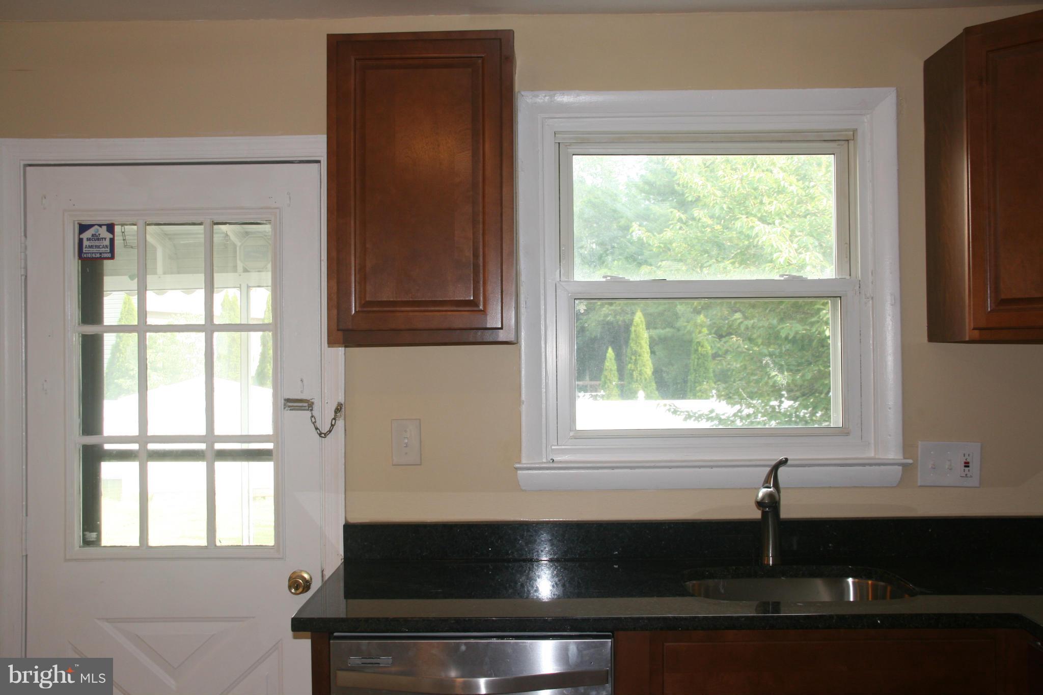 8501 Lucerne Road Randallstown, MD 21133 - Photo 6 of 29 Kitchen