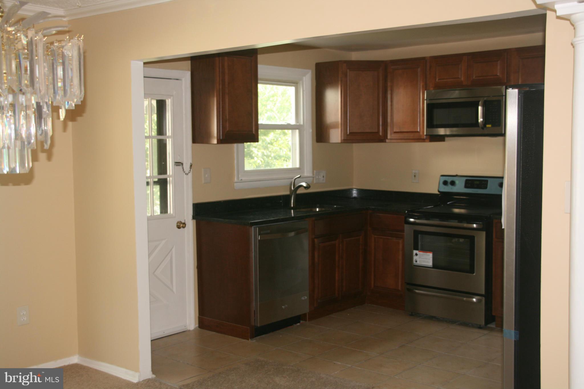 8501 Lucerne Road Randallstown, MD 21133 - Photo 10 of 29 Kitchen