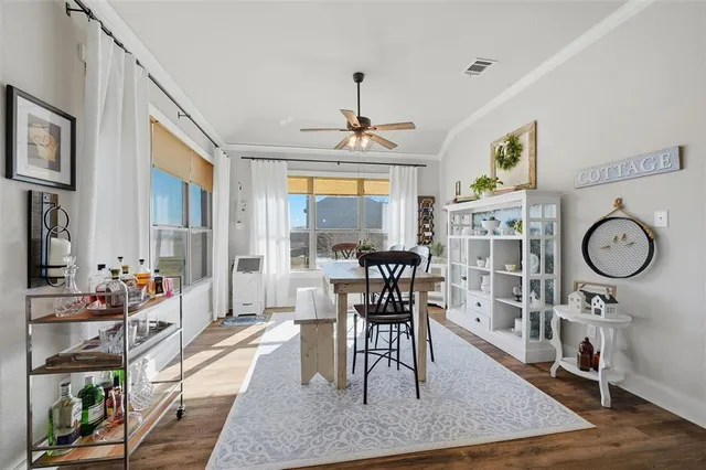 $675,000 | 11162 Farmington Road, Van Alstyne, TX 75495