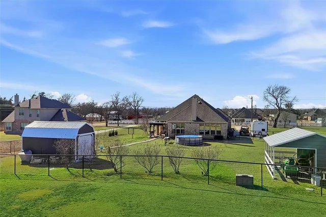 $675,000 | 11162 Farmington Road, Van Alstyne, TX 75495