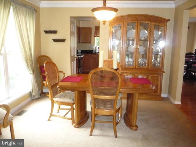 1525 Fenway Road Crofton, MD 21114 - Photo 5 of 29 Dining Room