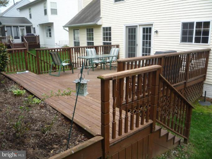 1525 Fenway Road Crofton, MD 21114 - Photo 8 of 29 Deck
