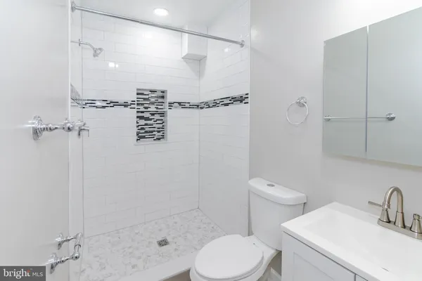 $2,300 | 1276 Glyndon Avenue, Baltimore, MD 21223