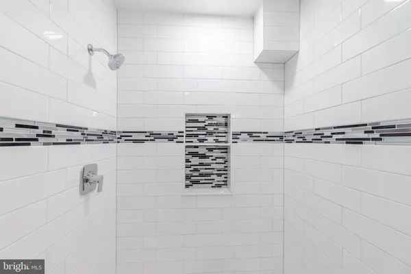 $2,300 | 1276 Glyndon Avenue, Baltimore, MD 21223