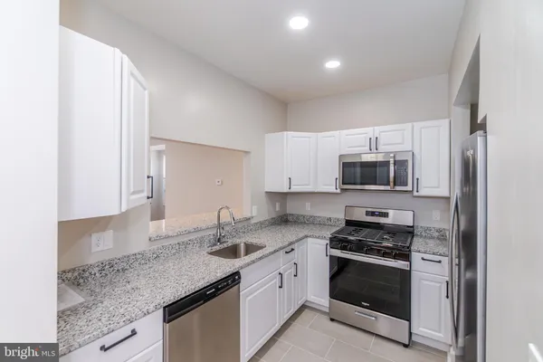 $2,300 | 1276 Glyndon Avenue, Baltimore, MD 21223