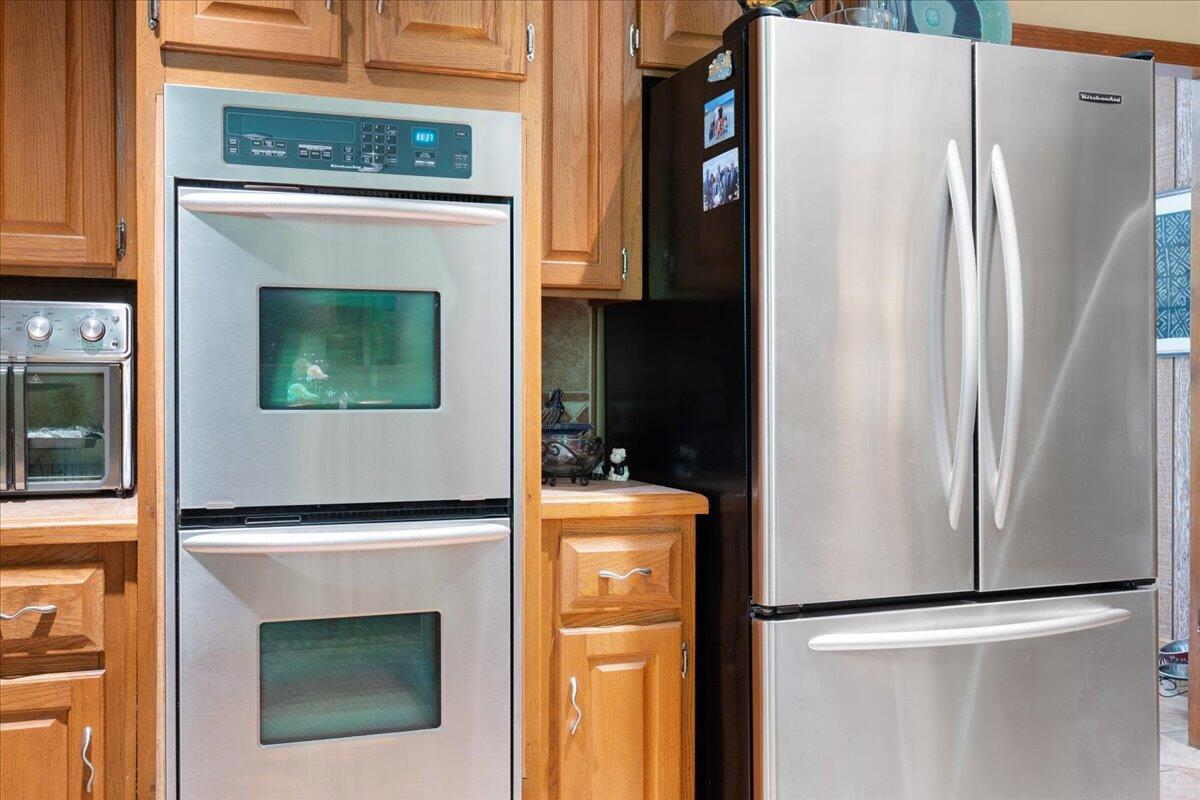 453 Wirtz Road Wirtz, VA 24184 - Photo 21 of 69 a kitchen with stainless steel appliances granite countertop a refrigerator and a stove