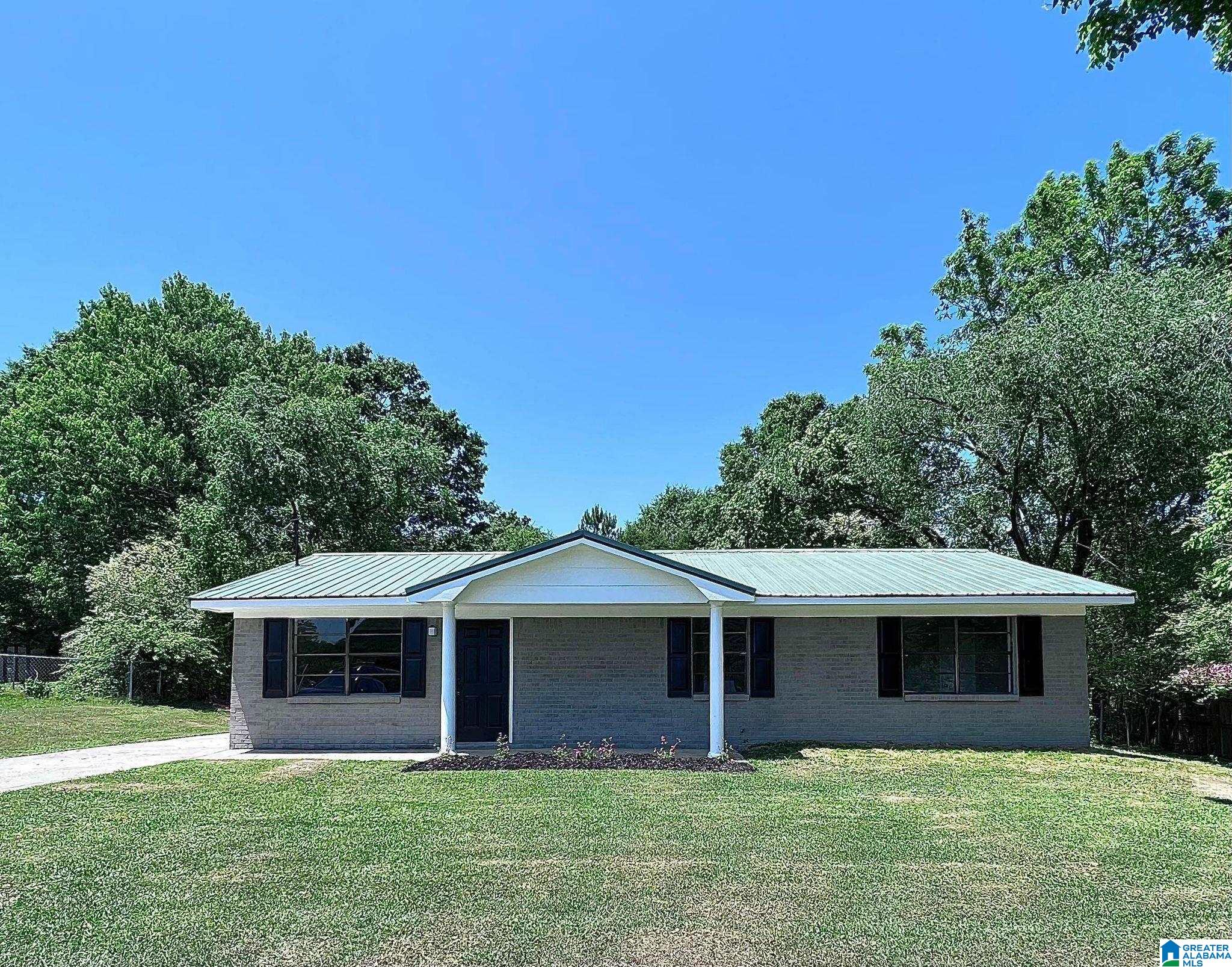 4238 Quail Circle Gadsden, AL 35907 - Photo 2 of 27