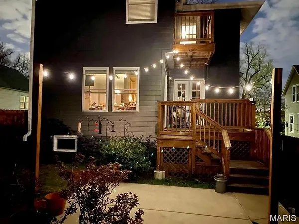 $3,225 | 439 Alma Avenue, Webster Groves, MO 63119