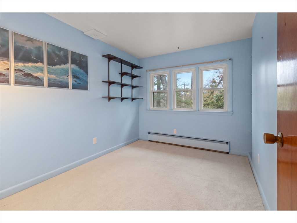 32 Rathbun Road Natick, MA 01760 - Photo 5 of 18