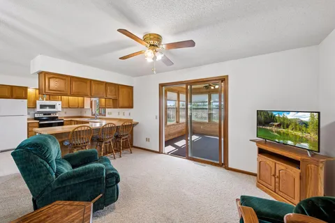 $499,900 | 505 3rd Avenue Southeast, Norwood Young America, MN 55397