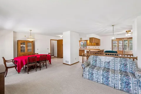$499,900 | 505 3rd Avenue Southeast, Norwood Young America, MN 55397