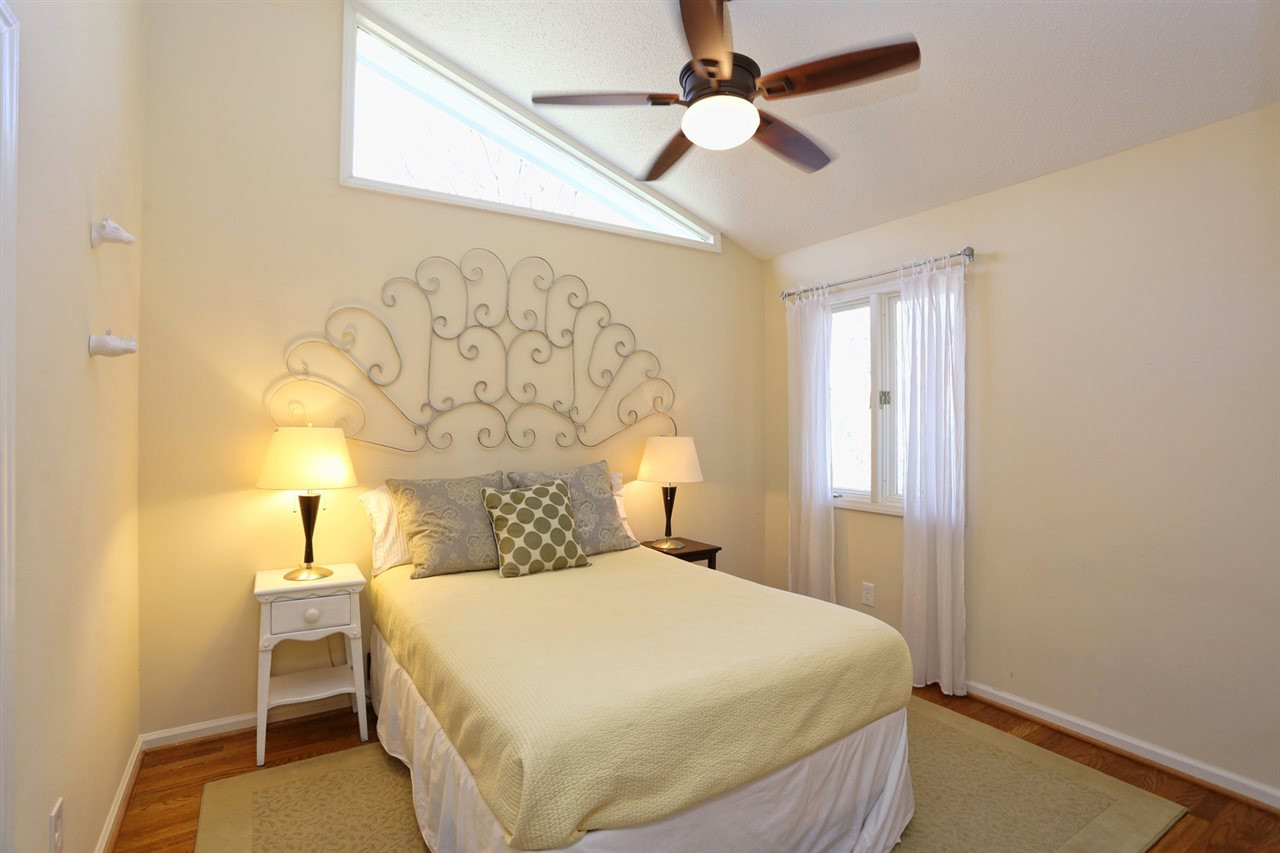 5304 Applegate Court Raleigh, NC 27609 - Photo 18 of 25 Photo 18