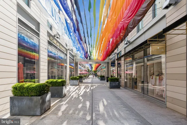 $1,200,000 | 925 H Street Northwest, Unit 516, Washington, DC 20001