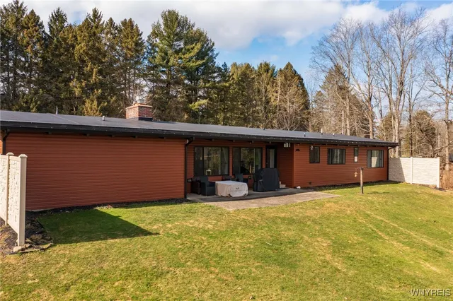 $2,500 | 2392 North Maple Avenue, North Harmony, NY 14710