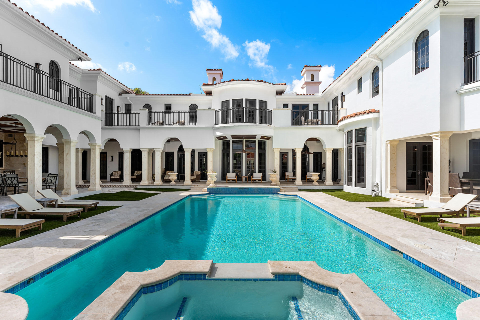 251 Coconut Palm Road Boca Raton, FL 33432 - Photo 29 of 96 251_Coconut_Palm_Road_25