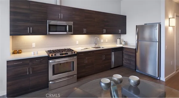 $5,031 | 100 Van Ness Avenue, Unit 1104, San Francisco, CA 94102