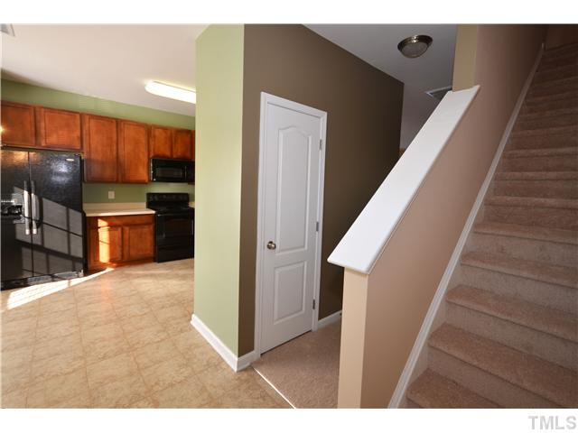 3532 Londonville Lane Raleigh, NC 27604 - Photo 2 of 16