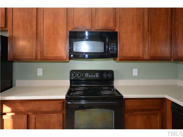 3532 Londonville Lane Raleigh, NC 27604 - Photo 3 of 16