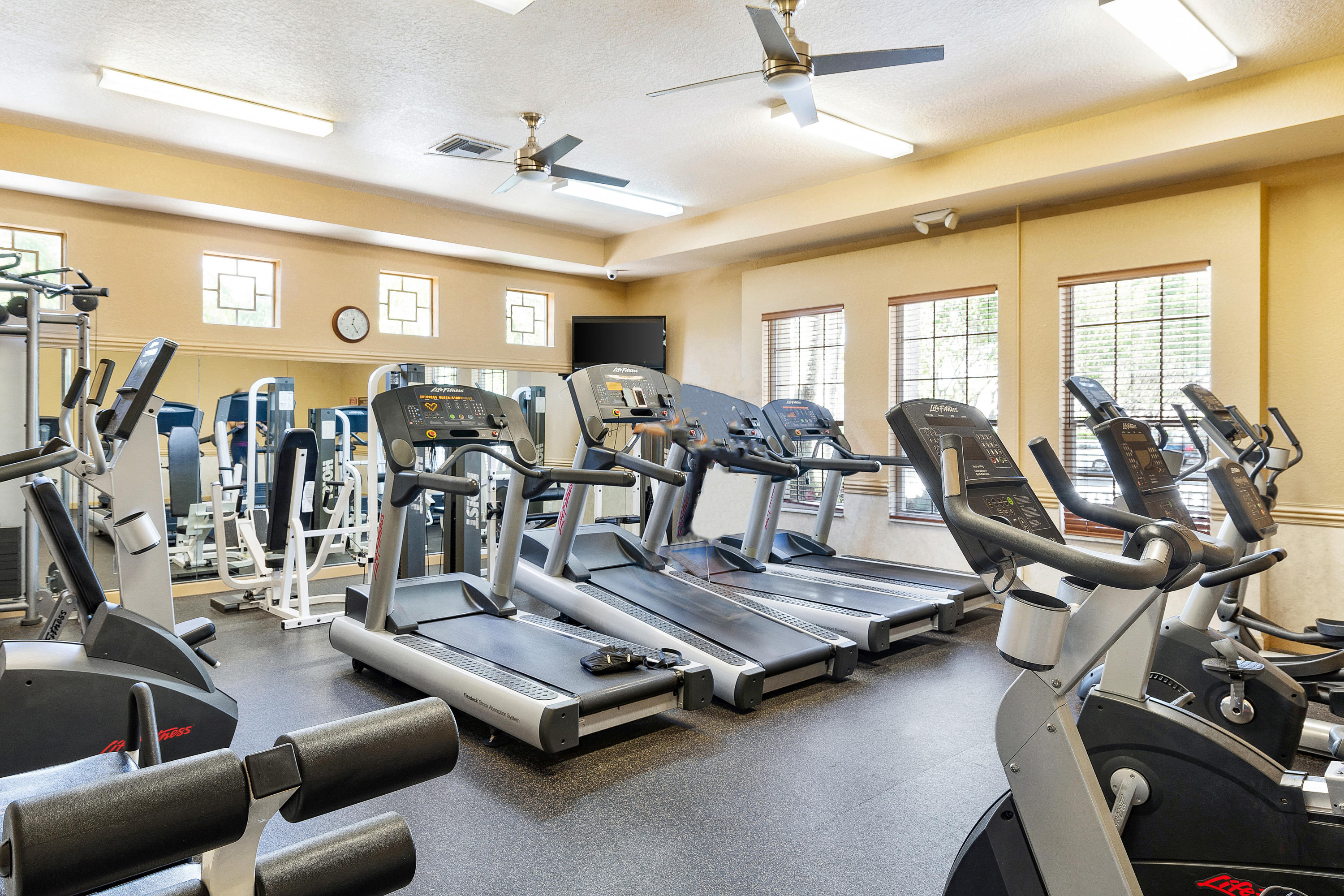 8601 Vía Serena Boca Raton, FL 33433 - Photo 45 of 56 Gym