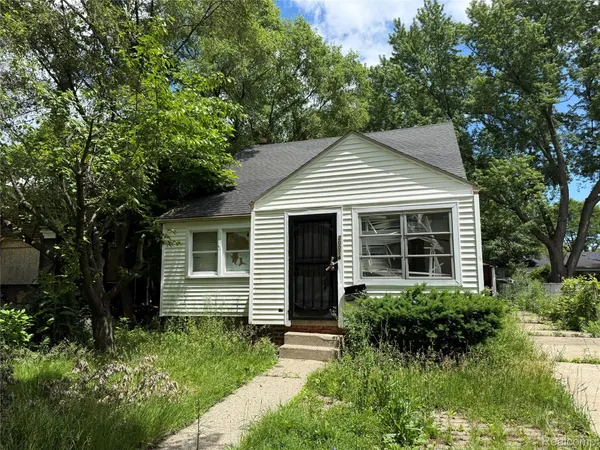 $29,900 | 20074 Goulburn Avenue, Detroit, MI 48205