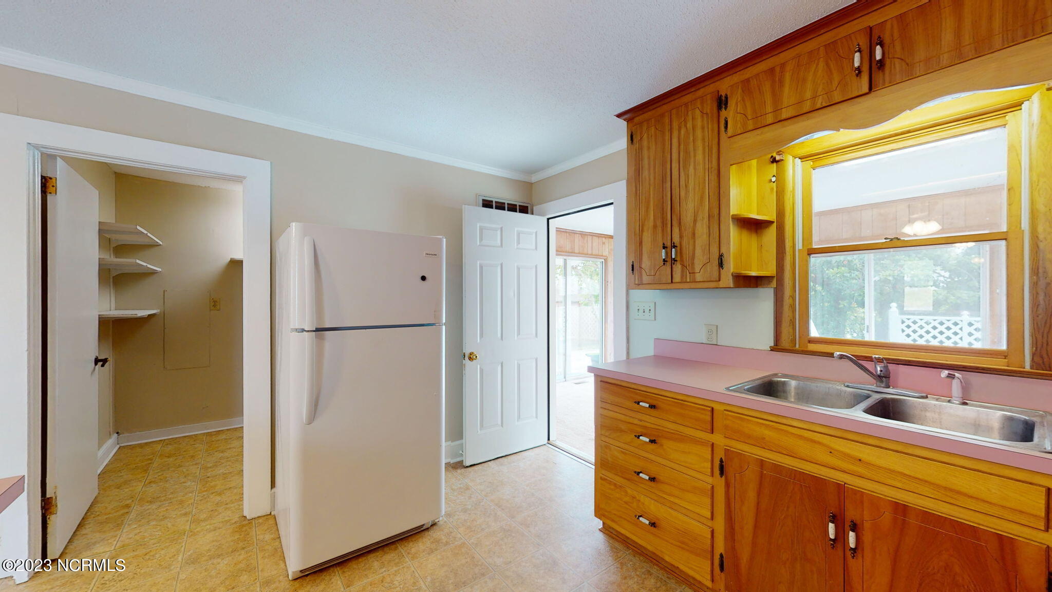 201 State Rte 101 Beaufort, NC 28516 - Photo 13 of 35 14-web-or-mls-201-Highway-101-Beaufort-N