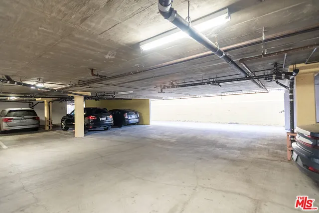 a view of parking area