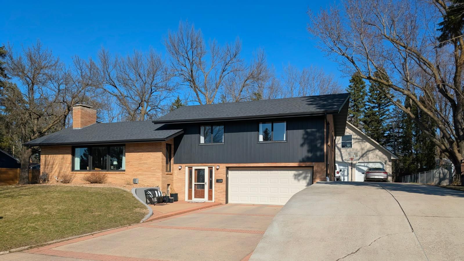 1308 Ridgeview Drive Montevideo, MN 56265 - Photo 1 of 78