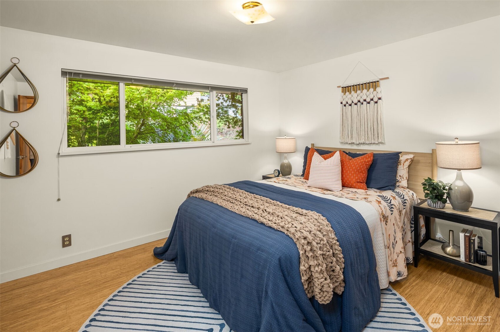 8731 Fauntlee Crest Southwest Seattle, WA 98136 - Photo 28 of 39
