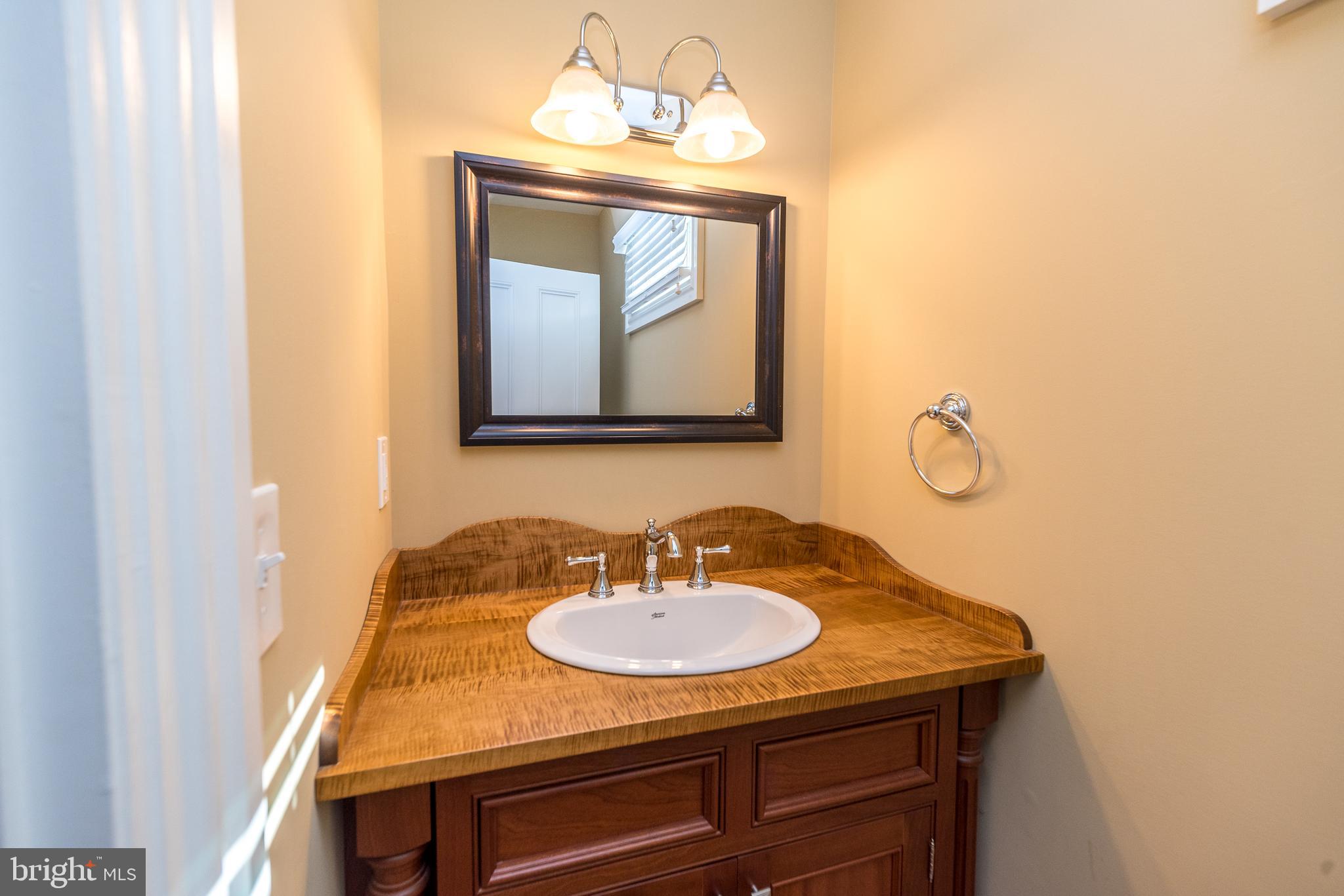 36 River Road Pipersville, PA 18947 - Photo 11 of 45 Powder Room off of the Den