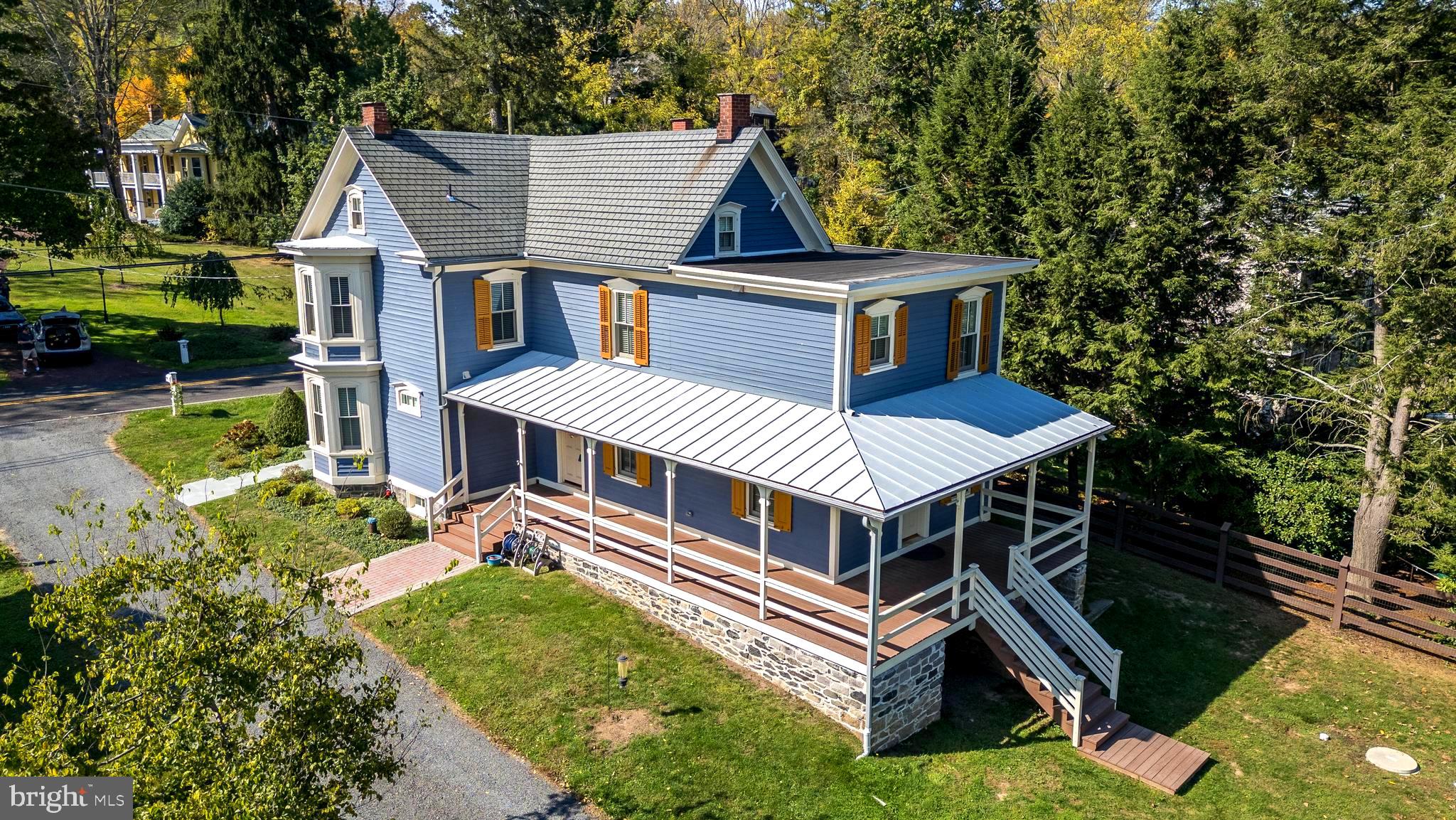 36 River Road Pipersville, PA 18947 - Photo 39 of 45 Wrap around porch