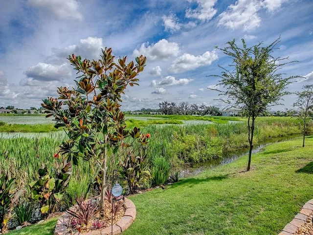 $282,500 | 5230 Dragonfly Drive, Wildwood, FL 34785