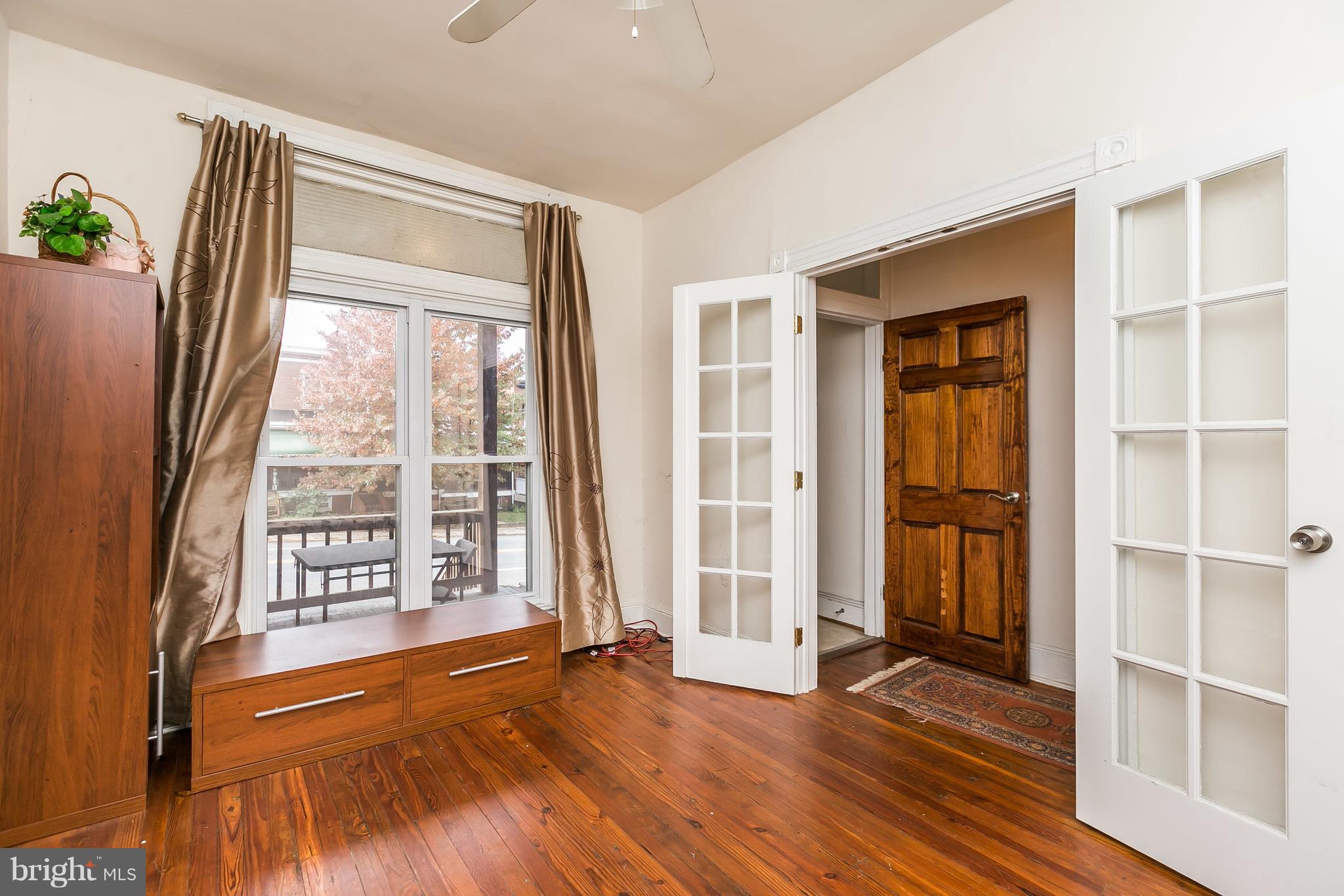 4309 Falls Road Baltimore, MD 21211 - Photo 3 of 27 Gallery Image 3