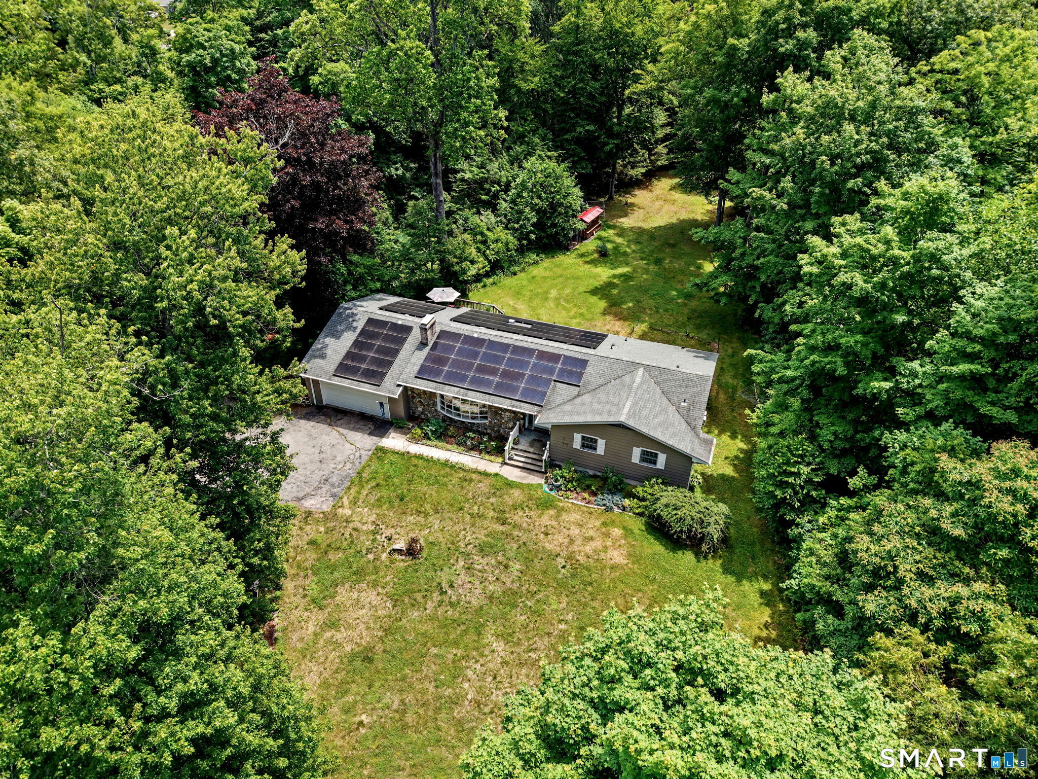 215 Hillfield Road Hamden, CT 06518 - Photo 35 of 36
