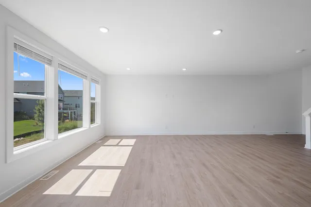 $825,000 | 1277 Bispen Street, Houlton, WI 54082