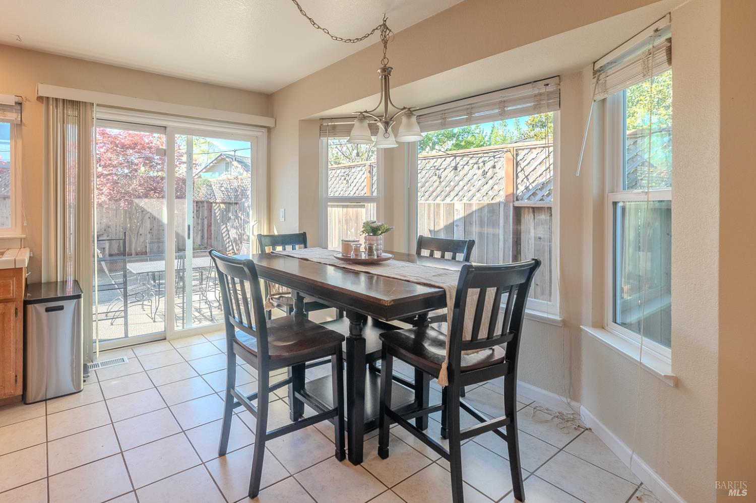824 Breeze Way Santa Rosa, CA 95404 - Photo 7 of 31