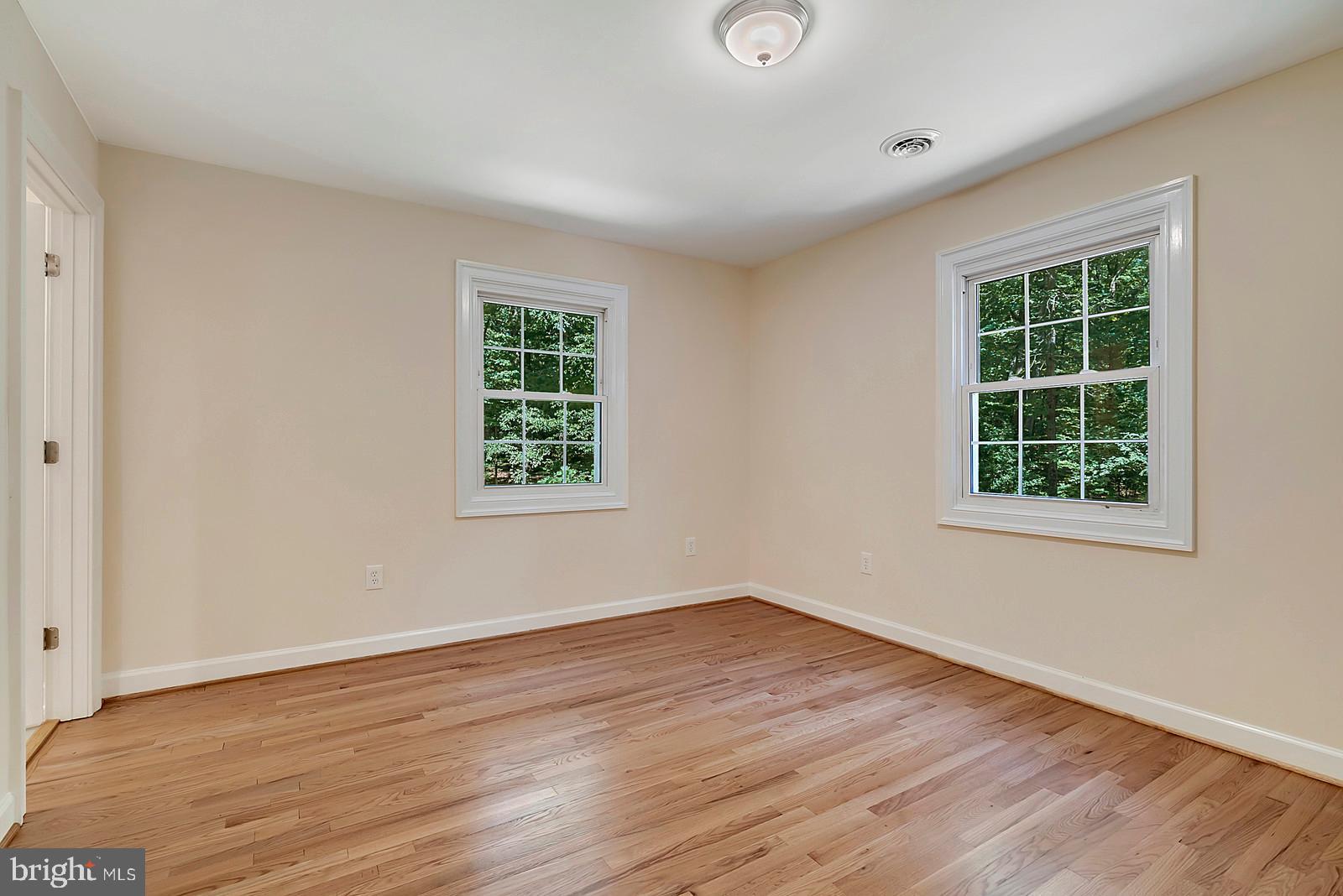 7699 Kennedy Road Nokesville, VA 20181 - Photo 14 of 40 Gallery Image 14