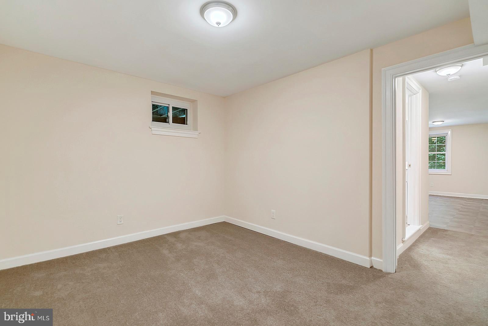 7699 Kennedy Road Nokesville, VA 20181 - Photo 25 of 40 Basement office/den