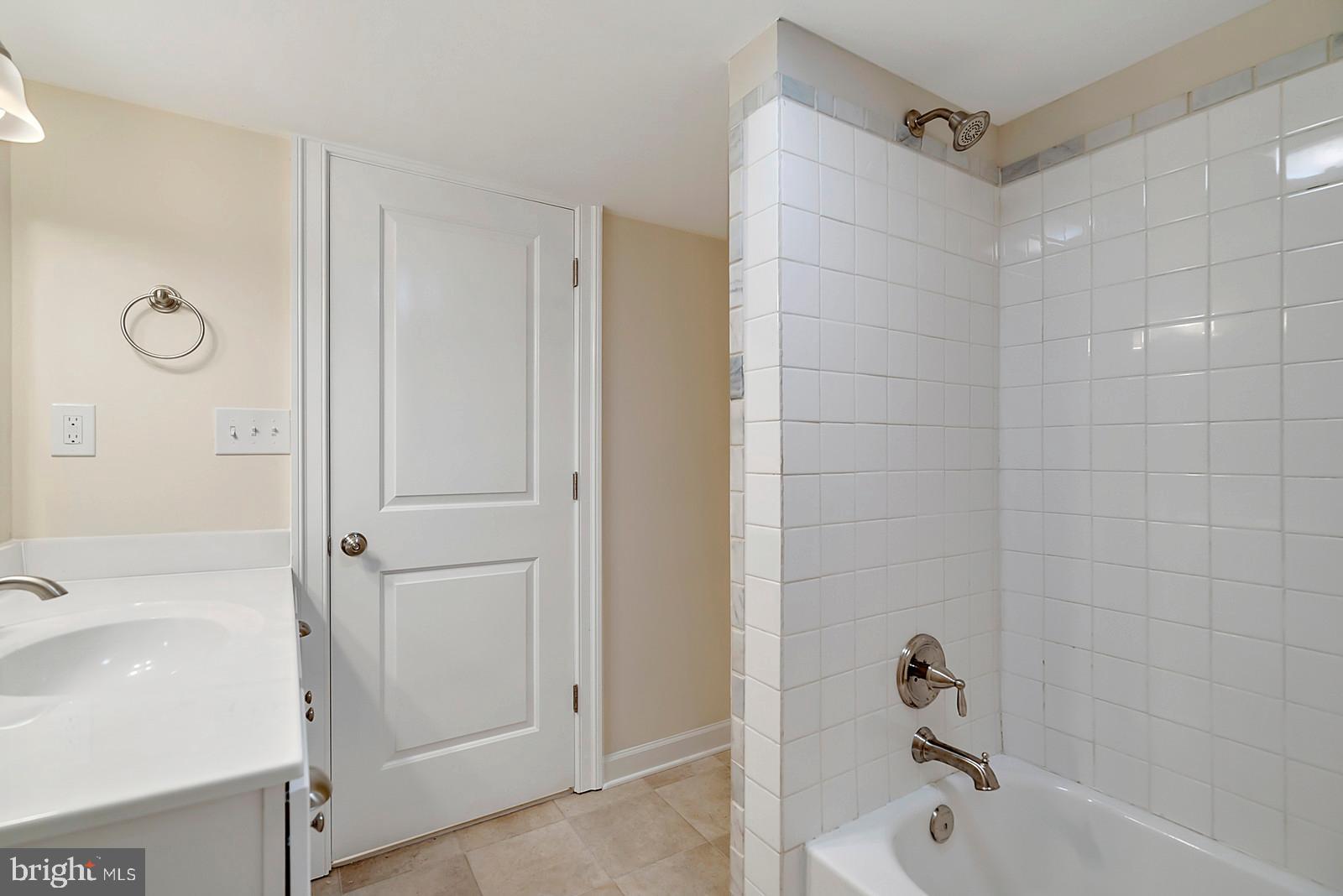 7699 Kennedy Road Nokesville, VA 20181 - Photo 32 of 40 Basement Full bath- with area for laundry